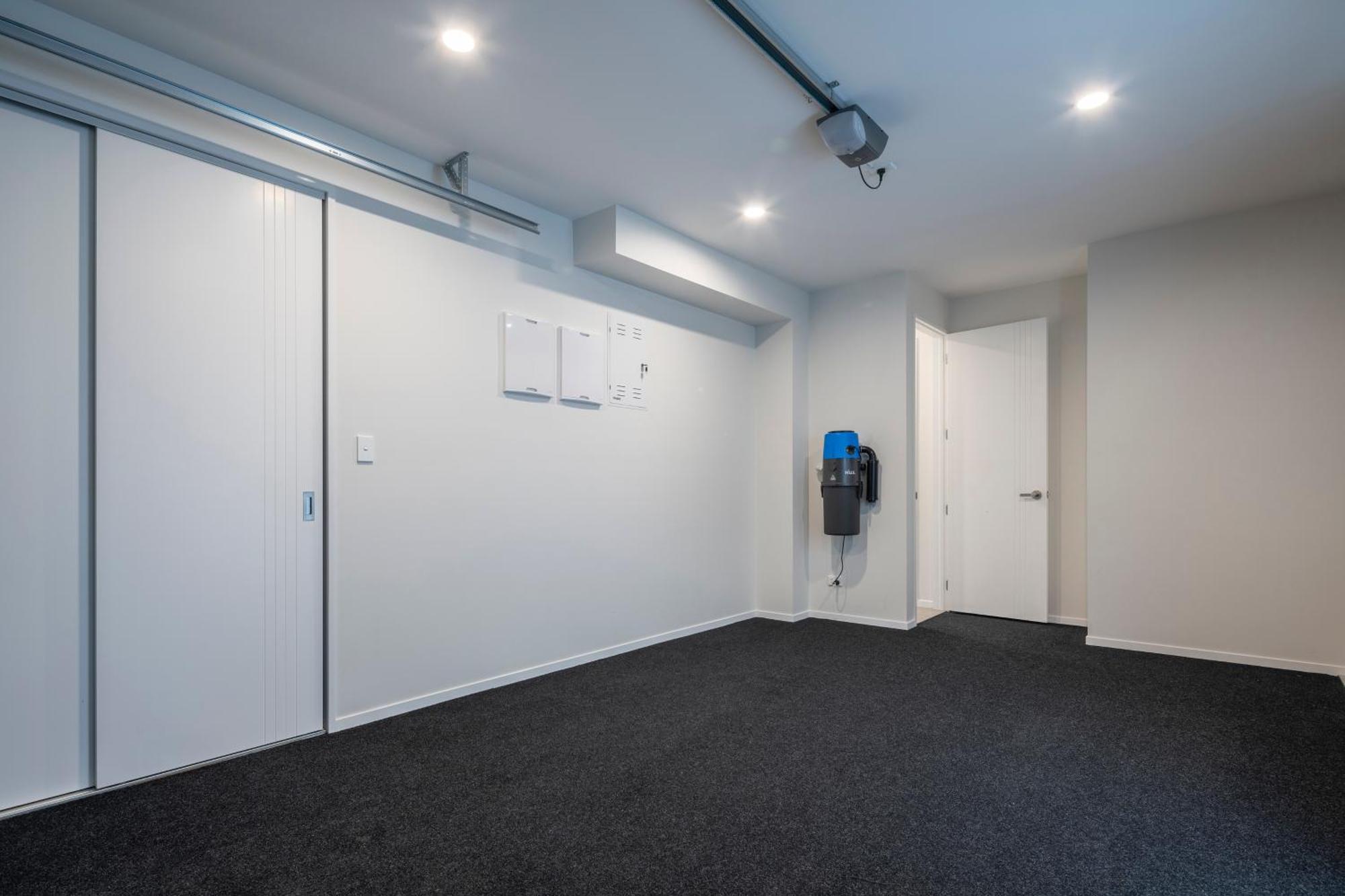 Modern Immaculate Residence In Mount Wellington 오클랜드 외부 사진