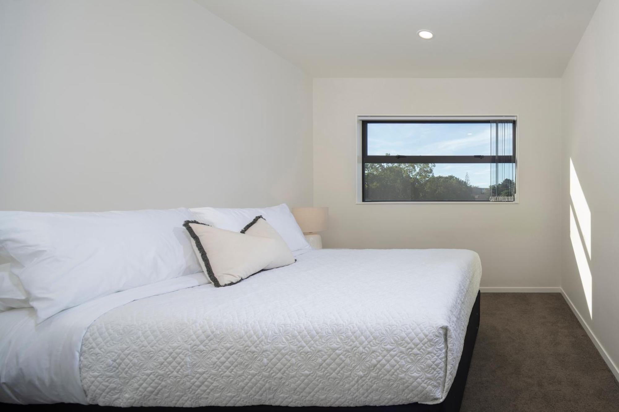 Modern Immaculate Residence In Mount Wellington 오클랜드 외부 사진