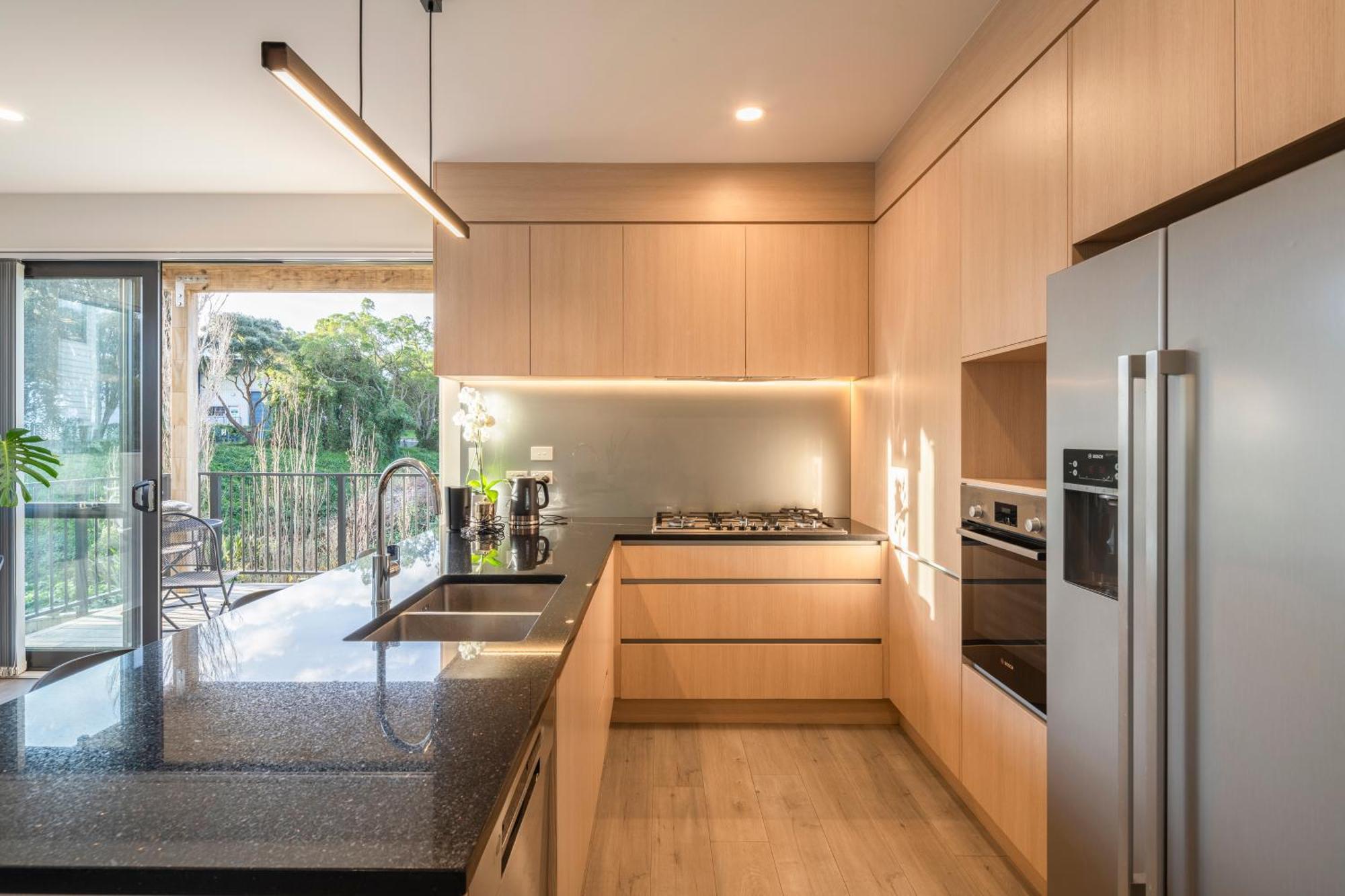 Modern Immaculate Residence In Mount Wellington 오클랜드 외부 사진